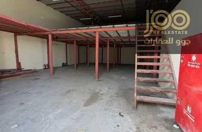 مستودع - استوديو - 1 حمام للايجار في أم الثعوب - أم القيوين