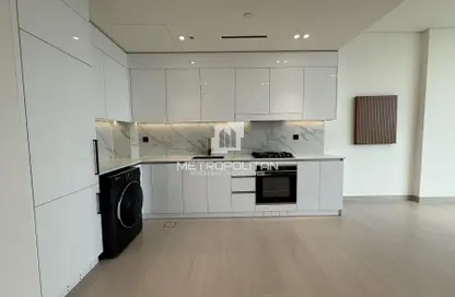 شقة - غرفة نوم - 2 حمامات للبيع في بن غاطي أزور - منطقة 16 - قرية جميرا الدائرية - دبي