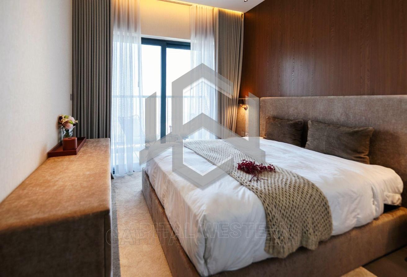 Brand New | Luxurious | Fully Furnished photo 3