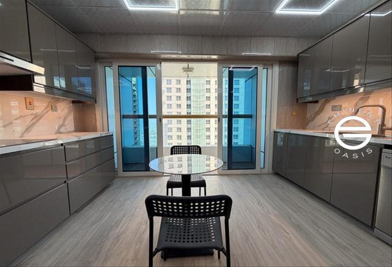 Multiple Options | Sale | Vacant | Palm view photo 6