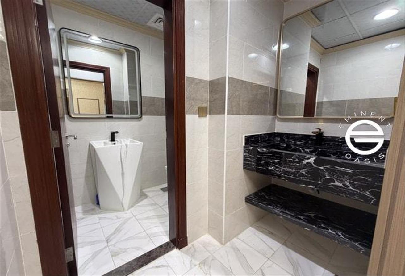 Multiple Options | Sale | Vacant | Palm view photo 12