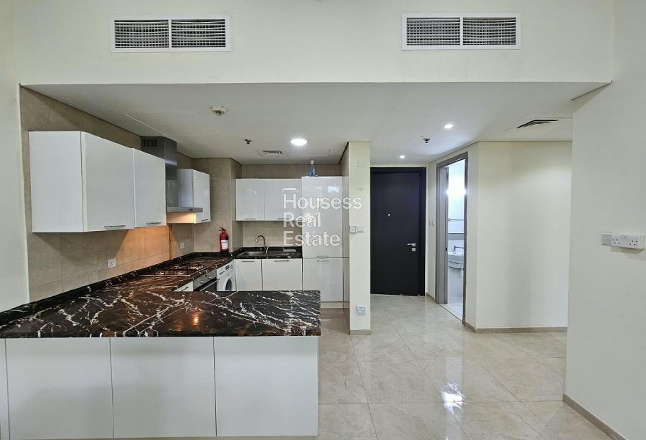 Spacious 2BR with Balcony|Furnished|Near Metro photo 11