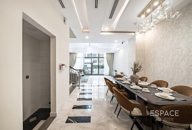 127021894 - Property Image 3