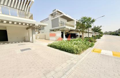 تاون هاوس - 3 غرف نوم - 4 حمامات للايجار في كاميليا - داماك هيلز 2 - دبي
