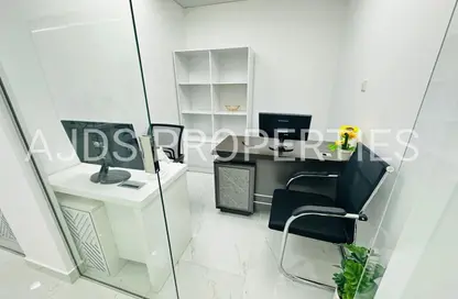 Office Space - 1 Bedroom - 1 Bathroom for rent in Reem Residency - Al Karama - Dubai
