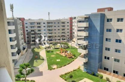 Apartment - 2 Bedrooms - 2 Bathrooms for rent in Tower 33 - Al Reef Downtown - Al Reef - Abu Dhabi Apartment - 2 Bedrooms - 2 Bathrooms for rent in Tower 33 - Al Reef Downtown - Al Reef - Abu Dhabi