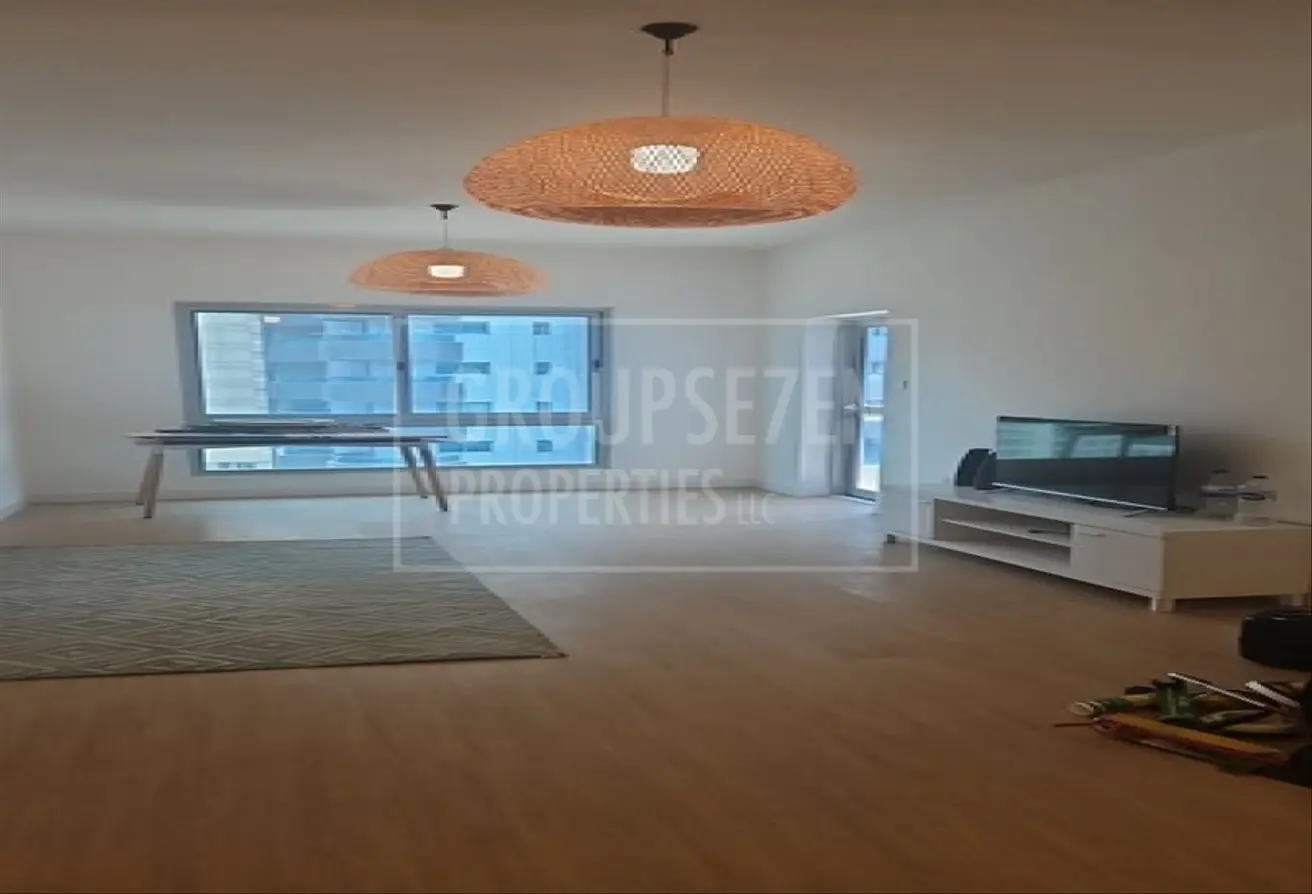 152381162 - Property Main Image