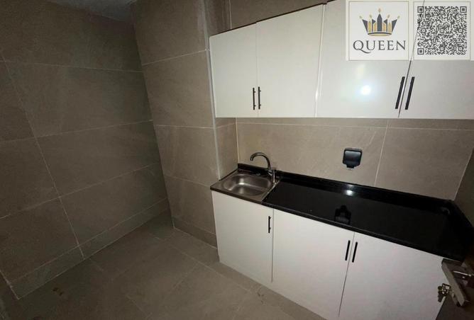 128827642 - Property Image 2