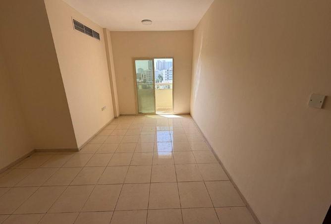 56127640 - Property Main Image