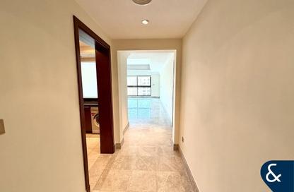 Apartment - 1 Bedroom - 2 Bathrooms for rent in The Fairmont Palm Residence North - The Fairmont Palm Residences - Palm Jumeirah - Dubai