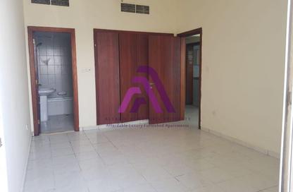 Apartment - 1 Bedroom - 2 Bathrooms for rent in Building X16 - England Cluster - International City - Dubai