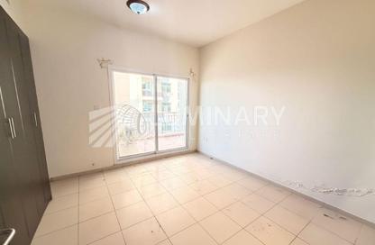 Apartment - 2 Bedrooms - 3 Bathrooms for rent in Mazaya 1 - Queue Point - Liwan - Dubai