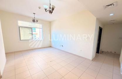 Apartment - 2 Bedrooms - 3 Bathrooms for rent in Mazaya 1 - Queue Point - Liwan - Dubai Apartment - 2 Bedrooms - 3 Bathrooms for rent in Mazaya 1 - Queue Point - Liwan - Dubai
