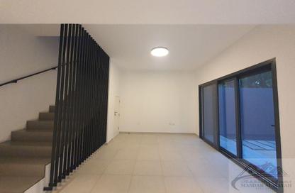 Townhouse - 2 - 3 for rent in Sarab 2 - Aljada - Sharjah