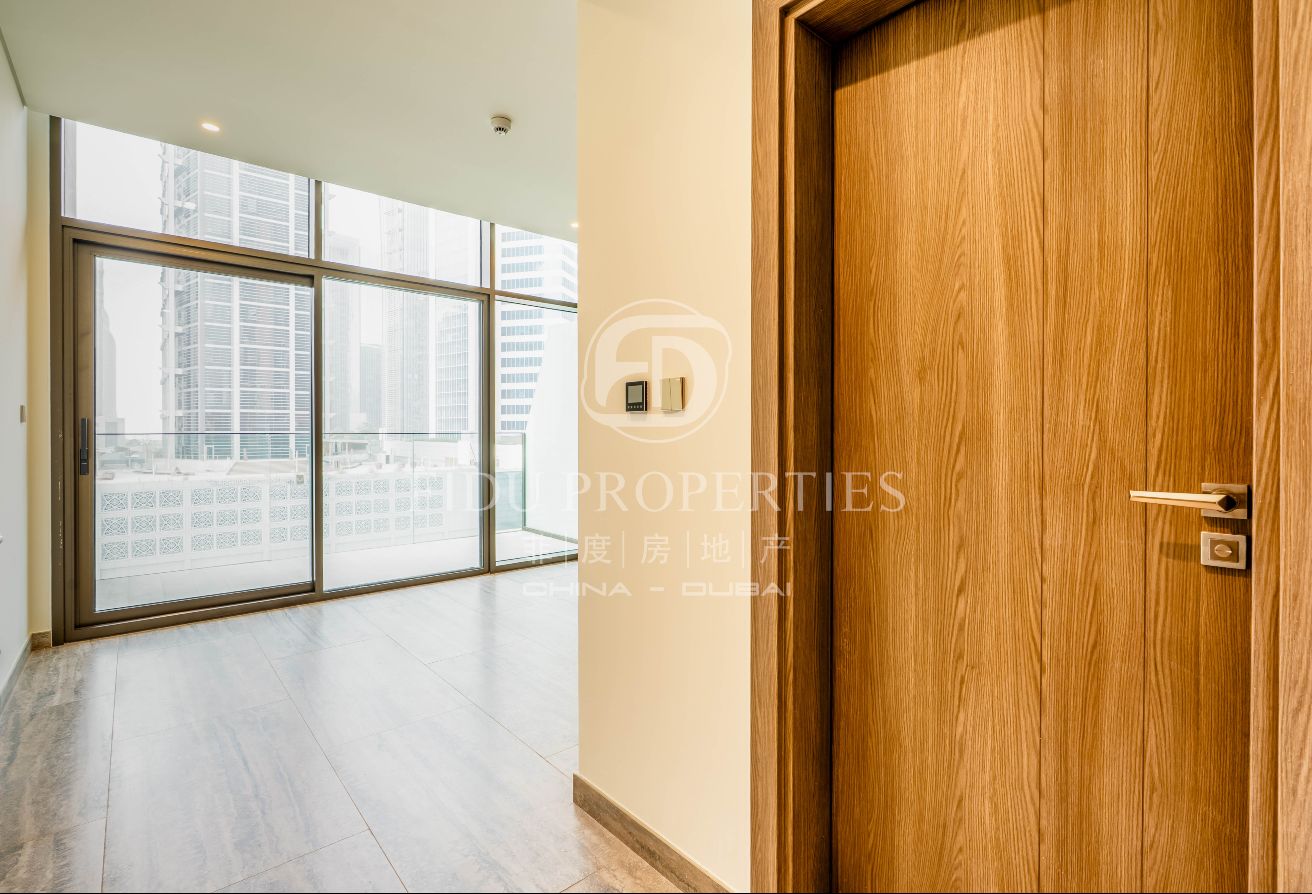 Brand new | Waterfront Property | Prime Location