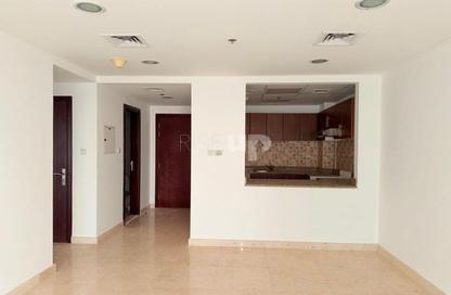 Apartment - 1 - 2 for rent in Safeer Tower 2 - Safeer Towers - Business Bay - Dubai