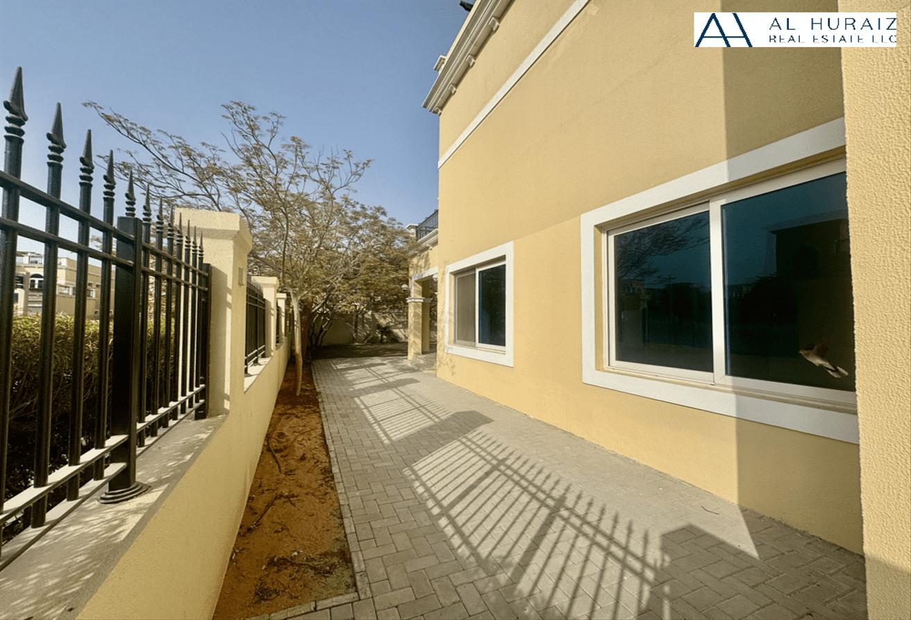 Move-In Ready | Single-Row Villa | Quiet Area photo 7