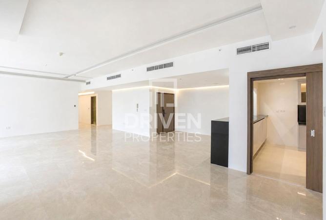 135144433 - Property Image 3