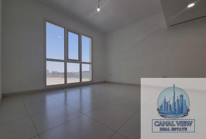 114182296 - Property Main Image