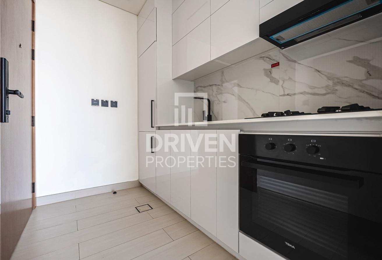 Modern Vacant Studio | Smart Home | High Floor photo 5