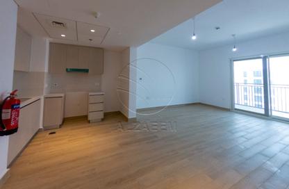 Apartment - 1 - 1 for rent in Waters Edge - Yas Island - Abu Dhabi