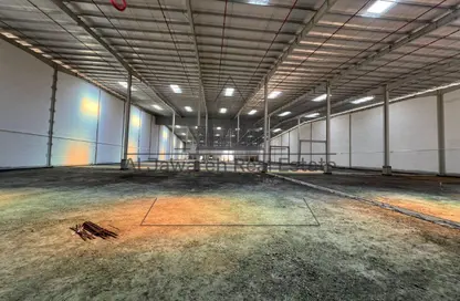 Warehouse - Studio - 1 Bathroom for rent in Umm Al Thuoob - Umm Al Quwain