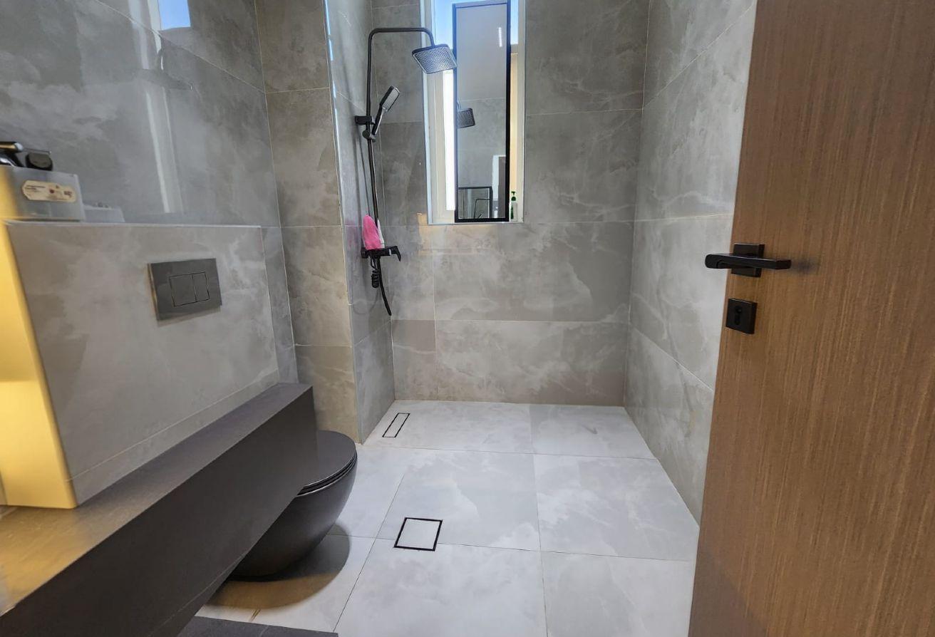 Brand New | Bright Villa | Lush Quality photo 14