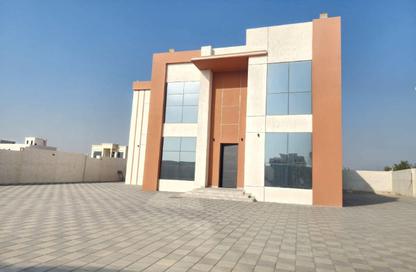 Villa - 4 - 6 for rent in Al Athbah - Wadi Al Amardi - Dubai