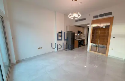 Apartment - Studio - 1 Bathroom for rent in Skyz by Danube - Arjan - Dubai