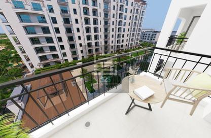 Apartment - 2 Bedrooms - 3 Bathrooms for sale in Views A - Yas Golf Collection - Yas Island - Abu Dhabi