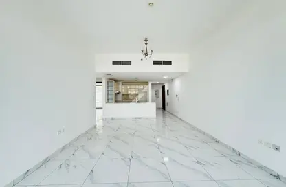 Apartment - 2 Bedrooms - 2 Bathrooms for rent in Serenity Lakes 5 - District 10 - Jumeirah Village Circle - Dubai