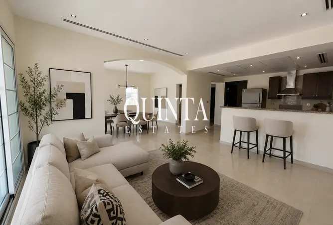 165595366 - Property Image 3