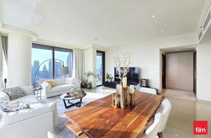 Apartment - 2 - 3 for sale in Boulevard Point - Downtown Dubai - Dubai