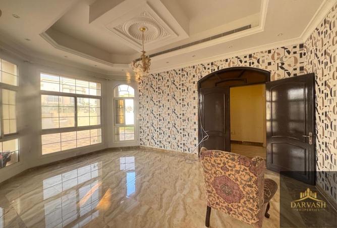 76989835 - صورة العقار 3