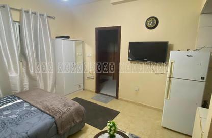 Apartment - Studio - 1 Bathroom for rent in Al Mujarrah - Al Sharq - Sharjah Apartment - Studio - 1 Bathroom for rent in Al Mujarrah - Al Sharq - Sharjah