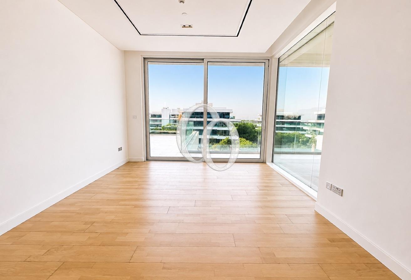 Contemporary | Ready Vacant | Master Burj Views photo 16