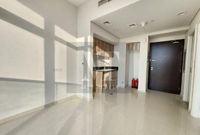 16102900 - Property Image 3