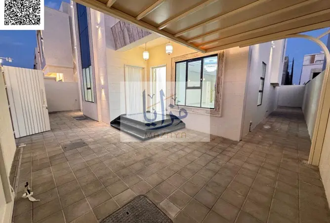 145526441 - Property Image 2