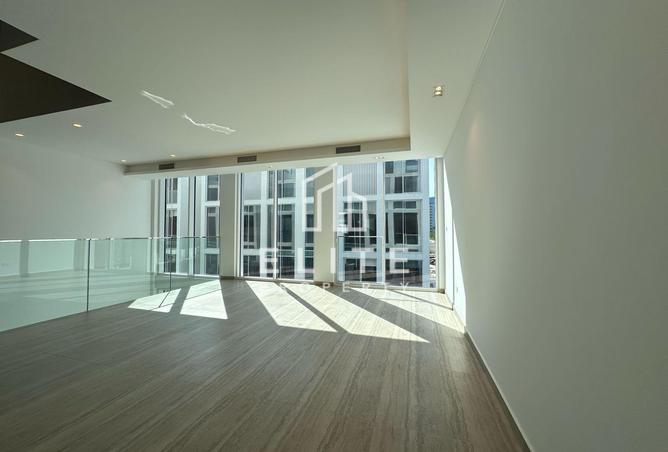 56958387 - Property Image 3