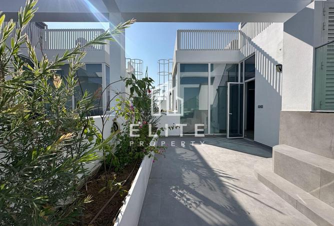 56958387 - Property Image 2