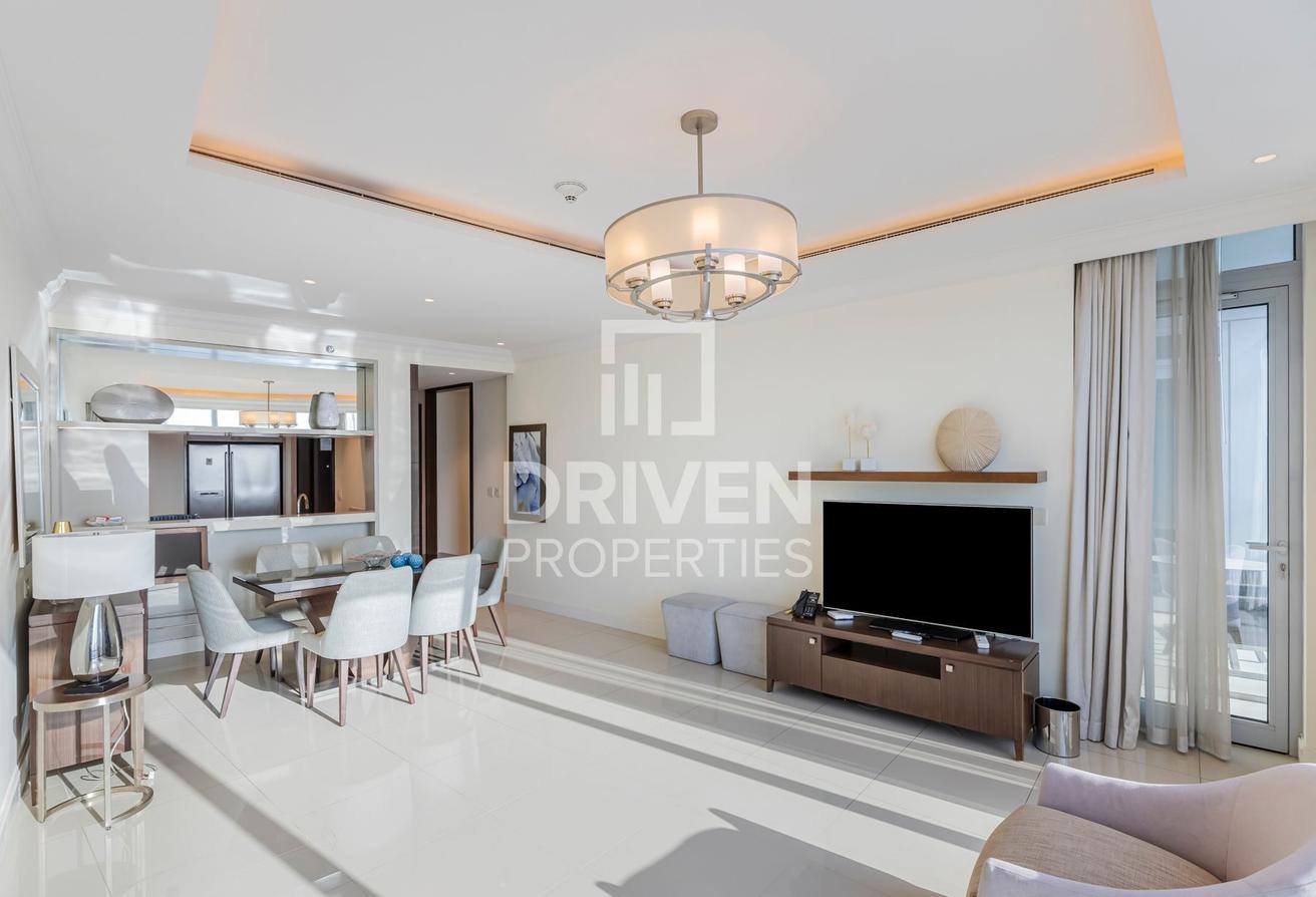 Ready to move in | Prime Location and Furnished photo 2