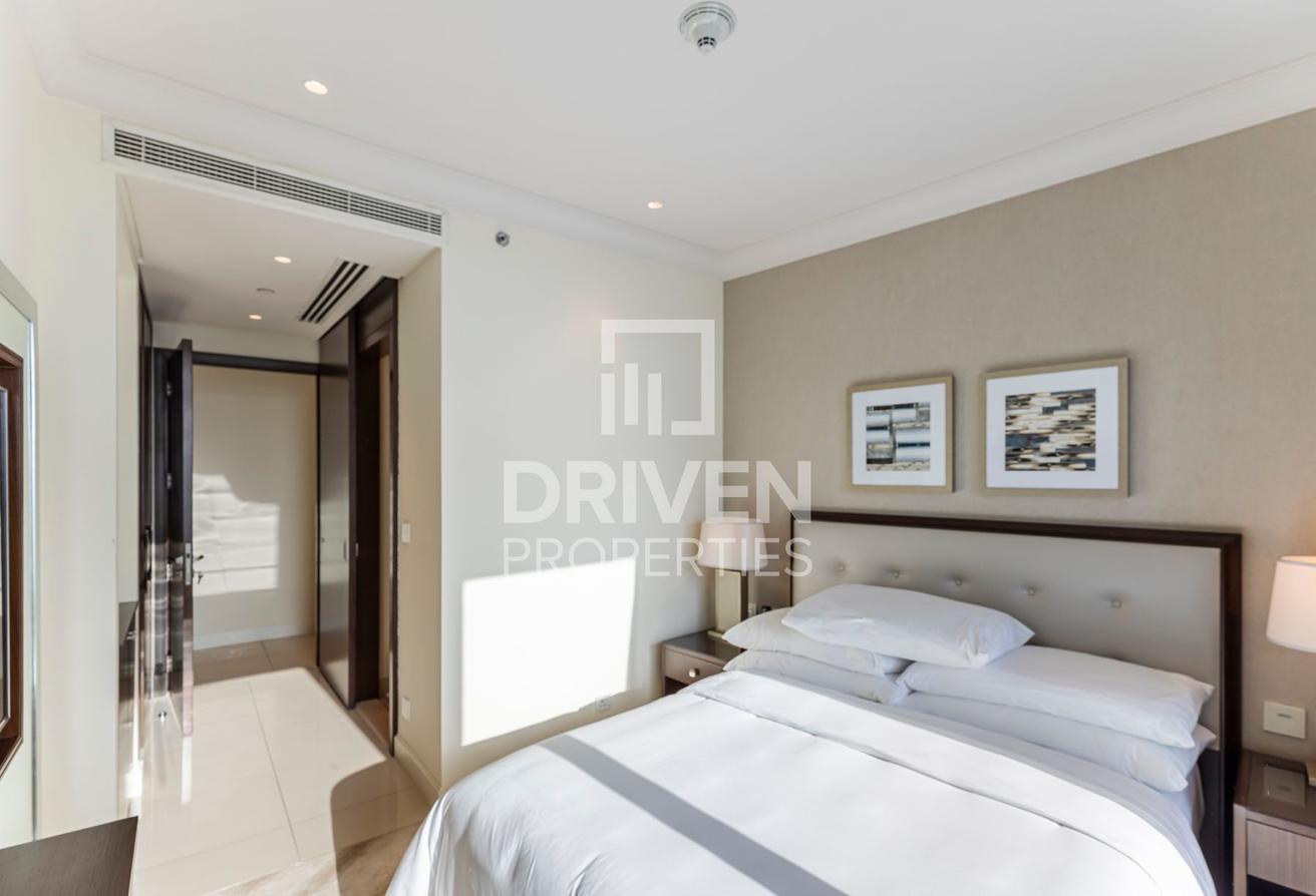 Ready to move in | Prime Location and Furnished photo 8