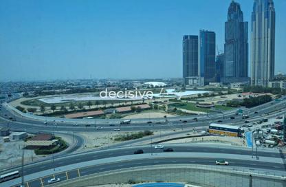 مكتب - استوديو - 1 حمام للايجار في أبراج تشرشل - الخليج التجاري - دبي