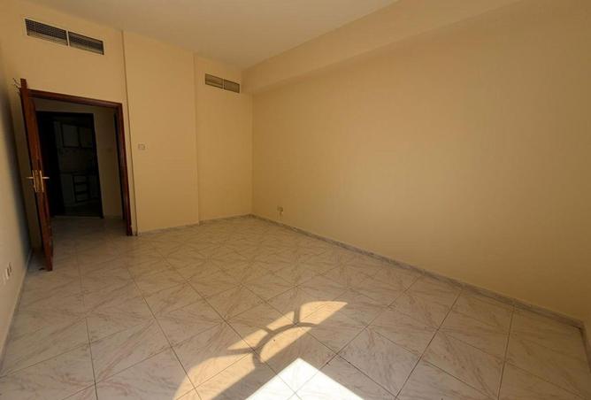 56966361 - Property Image 3