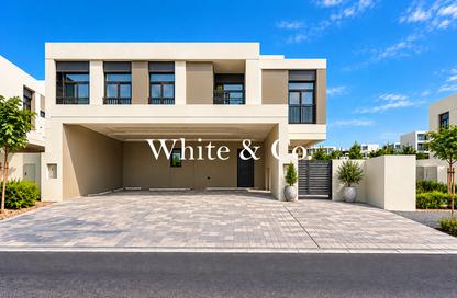Villa - 4 - 6 for sale in South Bay 4 - South Bay - Residential District - Dubai South (Dubai World Central) - Dubai