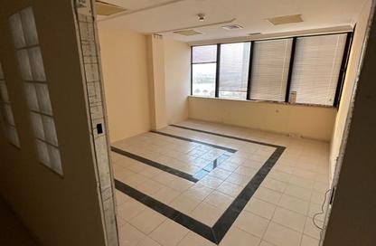 Office Space - Studio - 1 for rent in Al Majaz 1 - Al Majaz - Sharjah