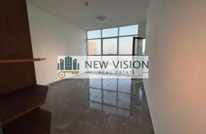 Apartment - 1 - 2 for rent in Al Majaz 2 - Al Majaz - Sharjah Apartment - 1 - 2 for rent in Al Majaz 2 - Al Majaz - Sharjah