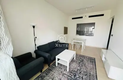 Apartment - 2 Bedrooms - 2 Bathrooms for rent in Binghatti Crest - District 13 - Jumeirah Village Circle - Dubai