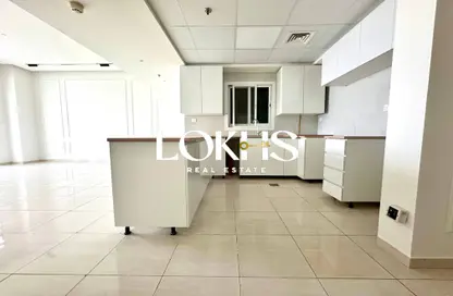 شقة - 2 غرف نوم - 2 حمامات للايجار في برج ربيعة - مجان - دبي لاند - دبي