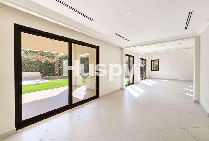 75022678 - Property Image 3